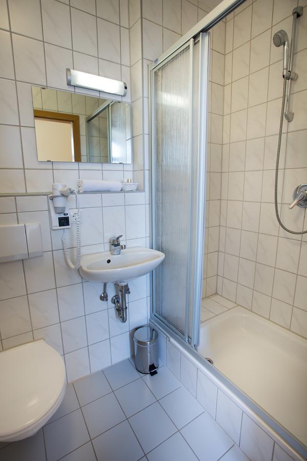 Aparthotel Victoria Burgau Esterno foto